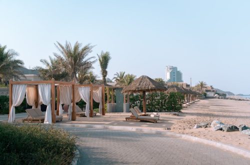 Why your end of September honeymoon will probably be windy and weird