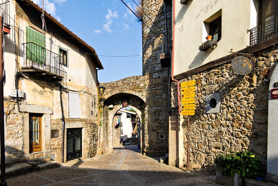 Italian Foodie Road Trip Lesser-Known Regions: 7 Italian Road Trip Food Regions That Beat Tuscany