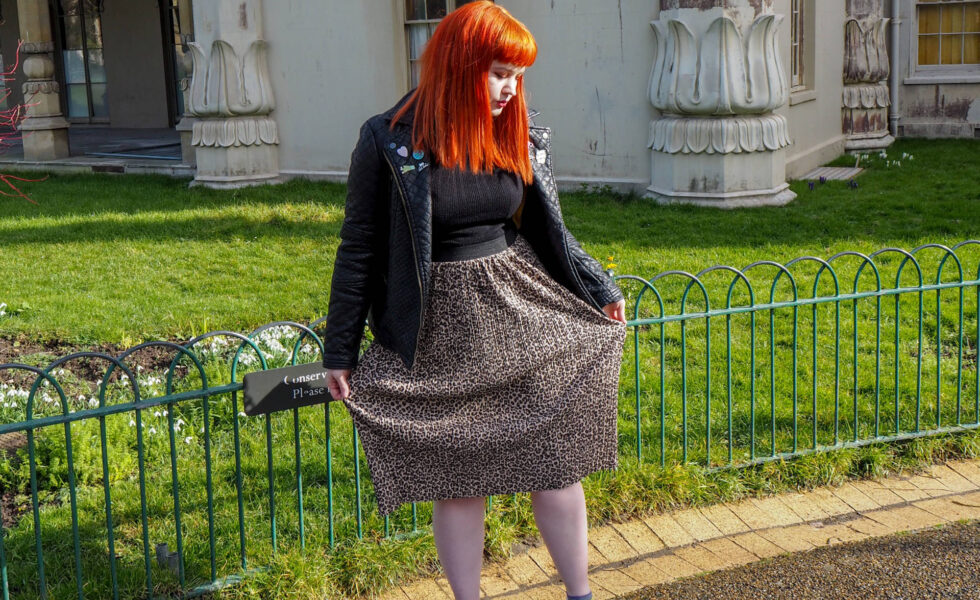 The leopard print midi skirt